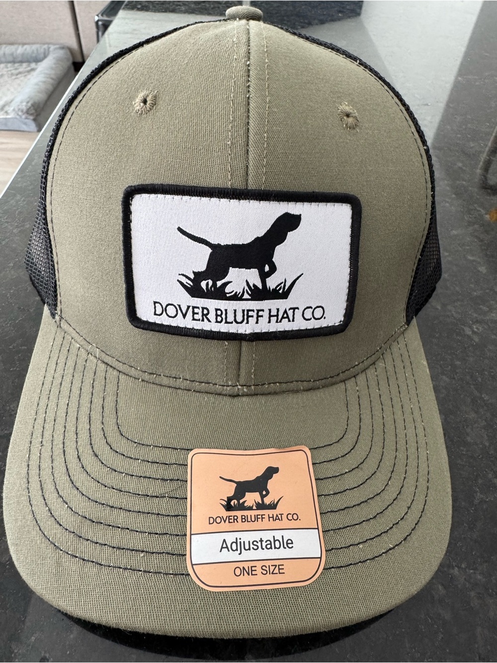 NEW Dover Bluff Hat Co Trucker Baseball Cap Pointer Dog Green Snapback